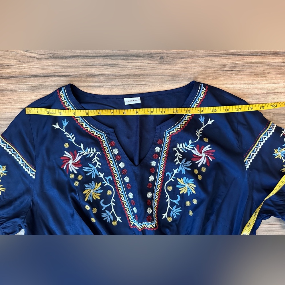 Lascana Shirt dress embroidered in marine blue. - Picture 4 of 10
